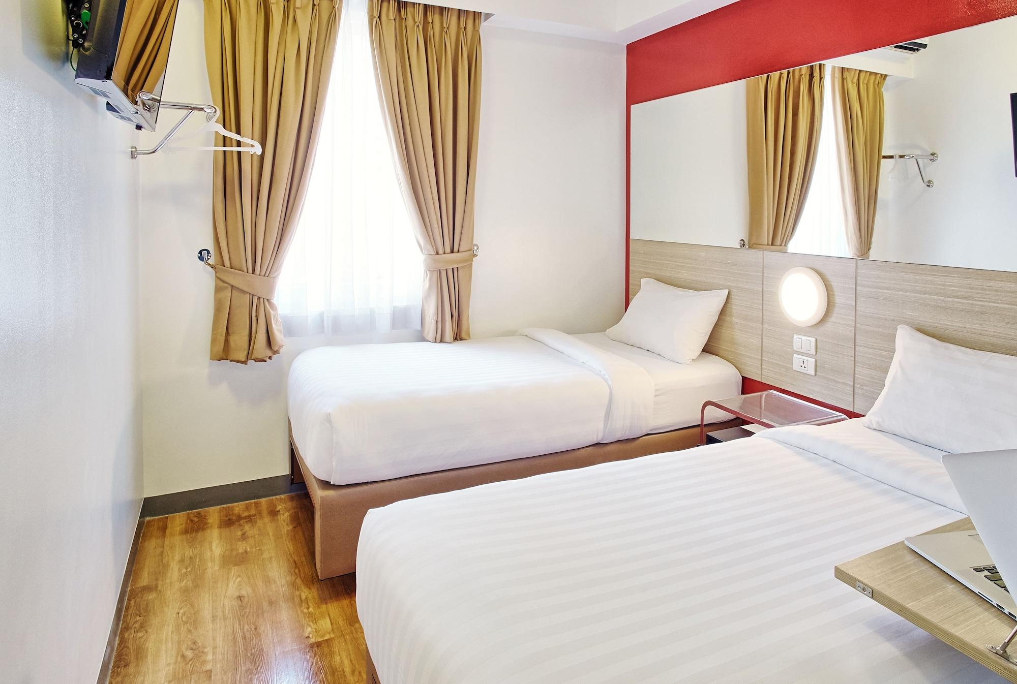 Red Planet Makati Amorsolo Makati City Dış mekan fotoğraf