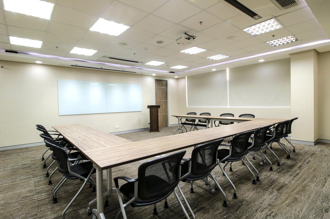 Red Planet Makati Amorsolo Makati City Dış mekan fotoğraf